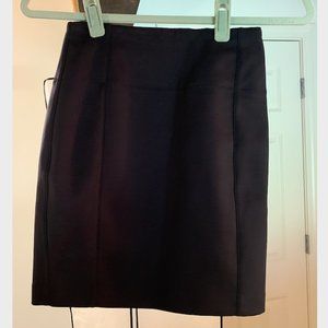 Lululemon black skirt